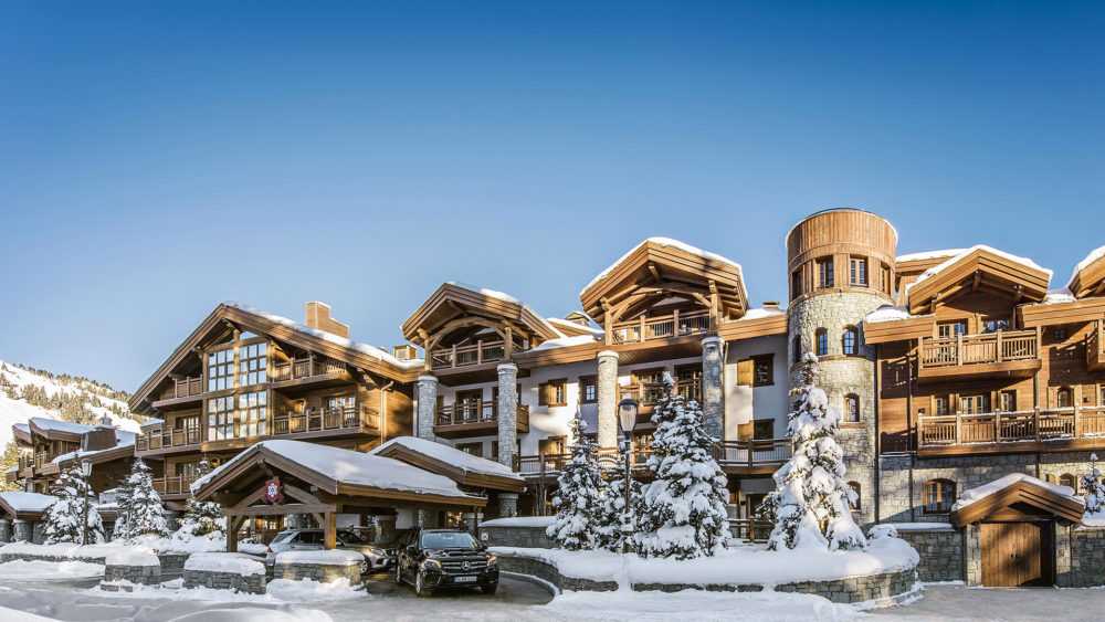Hôtel de luxe au style chalet Courchevel